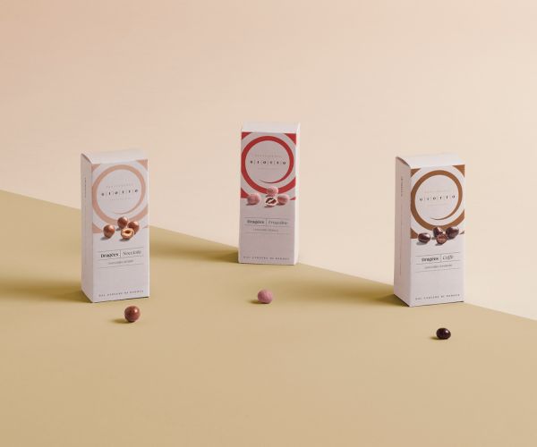 Dragées alla nocciola