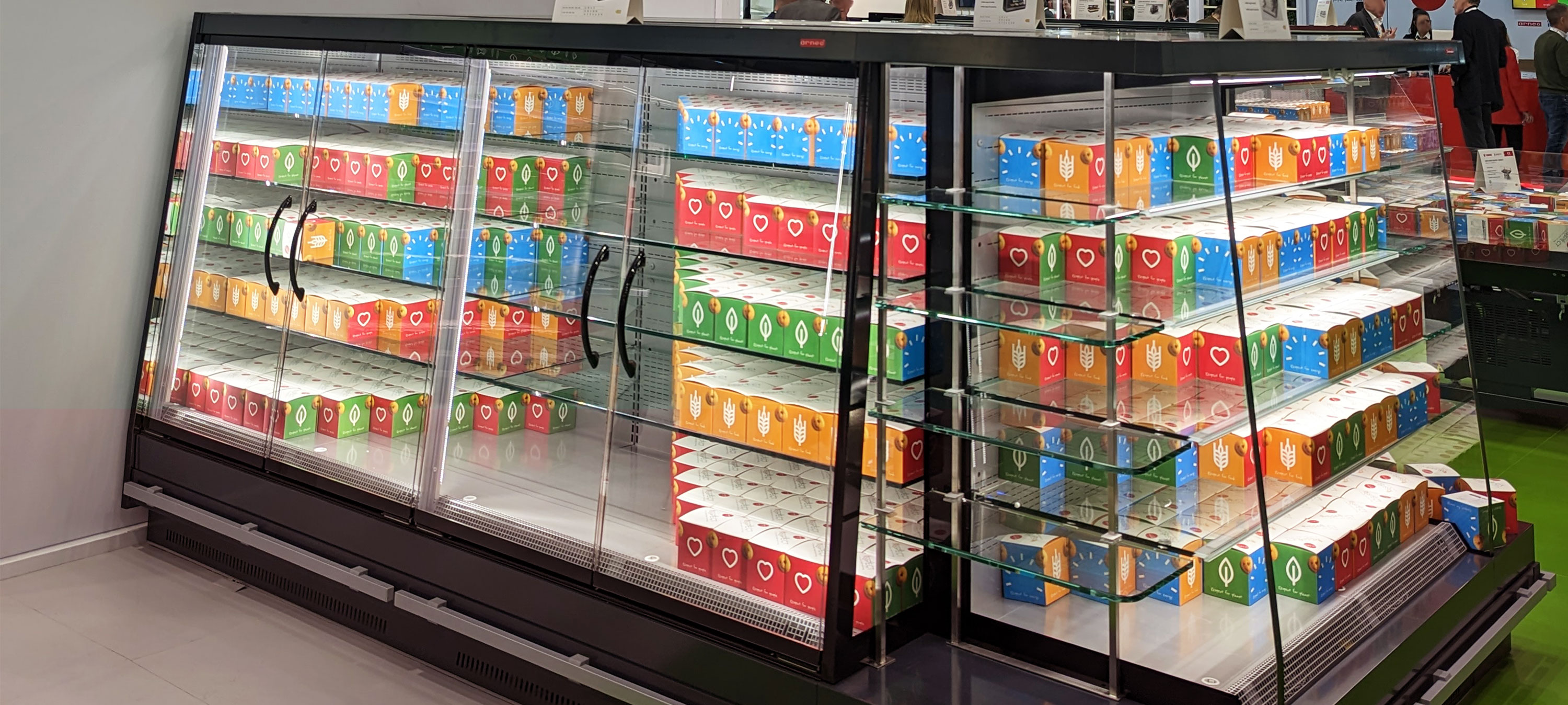 Gadget solidali. Arneg sceglie i nostri per l'Euroshop 2023